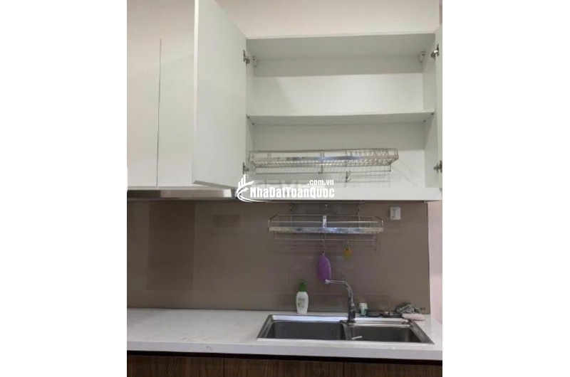 Bán căn hộ Q.8, Tạ Quang Bửu, 31m2, 1PN, sổ hồng, 2 tỷ - LH: 0942239239