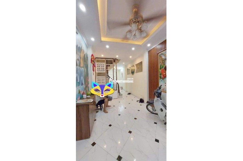 Bán nhà 4 tầng Vũ Tông Phan - Ngõ rộng ô tô đỗ sát nhà giá 4,1  tỷ - Nhà chưa sổ