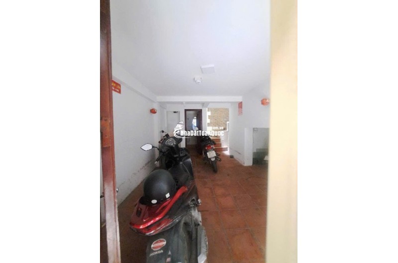 Bán nhà Bùi Xương Trạch 54m x 5 tầng, Lô góc - 40m ra phố có ô chờ thang máy