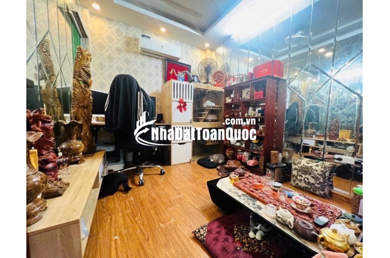 Bán nhà Vũ Tông Phan – 33m x 5 tầng mới – Ô tô đỗ cách 15m – 2 mặt thoáng, phù hợp ở kết hợp kinh doanh