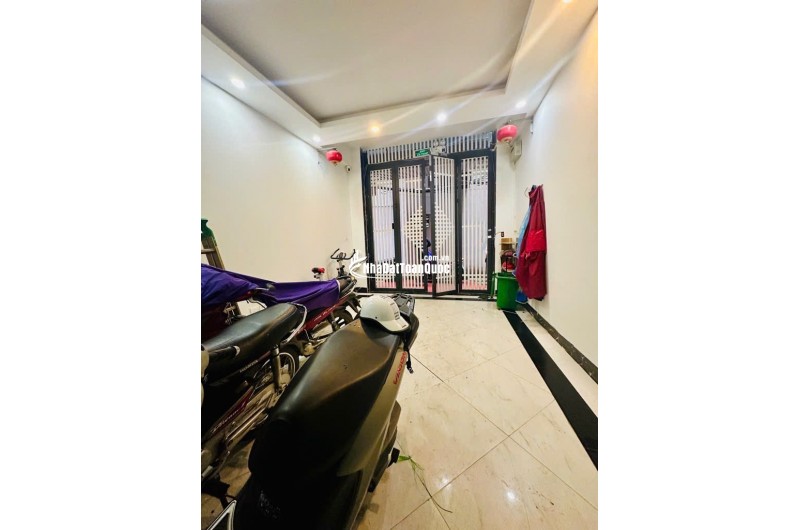 Bán nhà Tô Vĩnh Diện 42m x 8 tầng thang máy - Lô góc 2 thoáng - 30m ra ô tô tránh - Tặng full nội thất