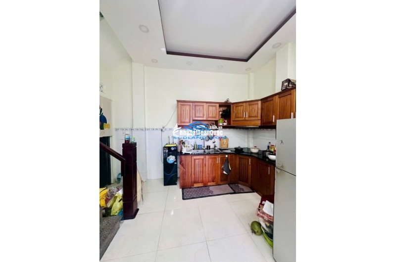 Bán Nhà 3 Tầng Hẻm Lạc Long Quân Phường Phước Tân – 54m² – Giá 4 Tỷ  Nhà Đẹp Giá Tốt