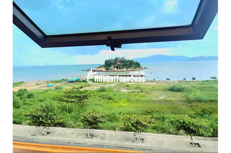 BÁN NHANH TÒA NHÀ PHỐ LÔ GÓC KINH DOANH NGHỈ DƯỠNG VIEW BIỂN PHẠM VĂN ĐỒNG NHA TRANG GIÁ BÁN 17 TỶ 500 TRIỆU 11 PHÒNG  NGỦ