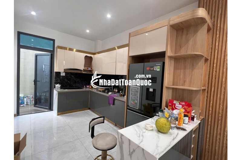 NHÀ SIÊU ĐẸP TẶNG NỘI THẤT 5 TẦNG -  KDC SAVICO TAM BÌNH - ĐƯỜNG SỐ 12- 18.5 TỶ