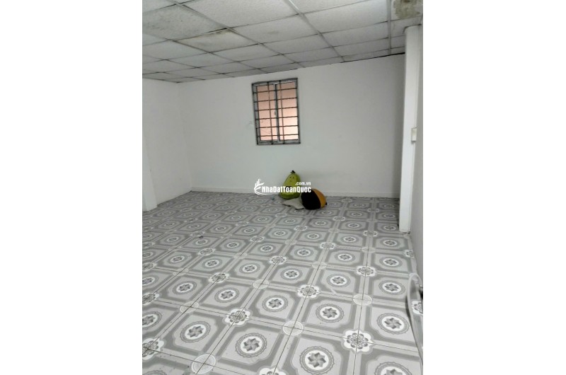 Cho thuê nhà hẻm 8m Đường Số 18, Bình Hưng Hòa, Bình Tân, 4 x 17m, 6 triệu