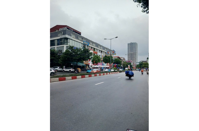 Lô góc 2 vỉa hè 3 thoáng 60 m2 5 tầng Đường ô tô đậu thoải mái, chỉ có tại Himlam Vạn Phúc