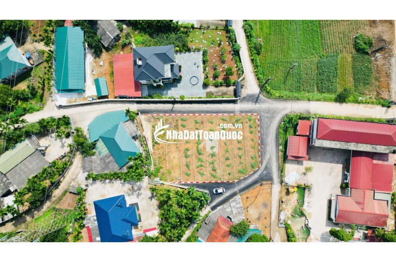 Đất nền Tp Hòa Bình view Sông Đà giá 650 triệu 1 lô, gần 3 Dự án lớn đang thi công