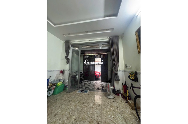 Bán nhà mặt tiền kinh doanh hẻm 76 Lê Văn Phan, P. Phú Thọ Hòa, Q. Tân Phú, 4 tầng