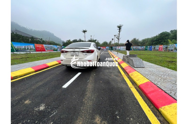 SỐC ĐẤT HÀ NỘI - GIÁ 2,3 TỶ GẦN ĐẠI HỌC QUỐC GIA - TRƯỜNG FPT