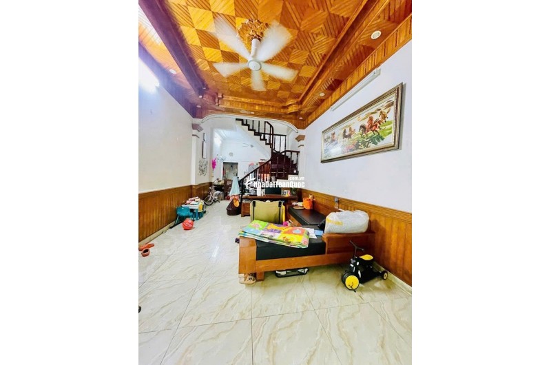 BÁN NHÀ – NGUYỄN KHANG -CẦU GIẤY 44m2 – Gần Phố - NHỈNH 11 TỶ.