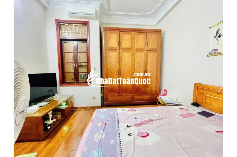 BÁN NHÀ – NGUYỄN KHANG -CẦU GIẤY 44m2 – Gần Phố - NHỈNH 11 TỶ.