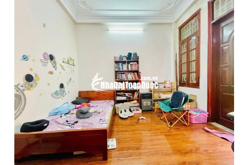 BÁN NHÀ – NGUYỄN KHANG -CẦU GIẤY 44m2 – Gần Phố - NHỈNH 11 TỶ.