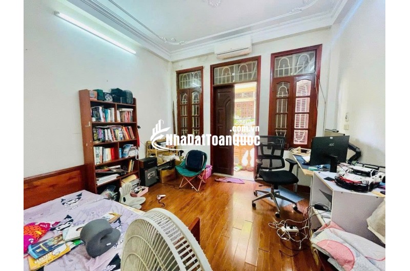 BÁN NHÀ – NGUYỄN KHANG -CẦU GIẤY 44m2 – Gần Phố - NHỈNH 11 TỶ.