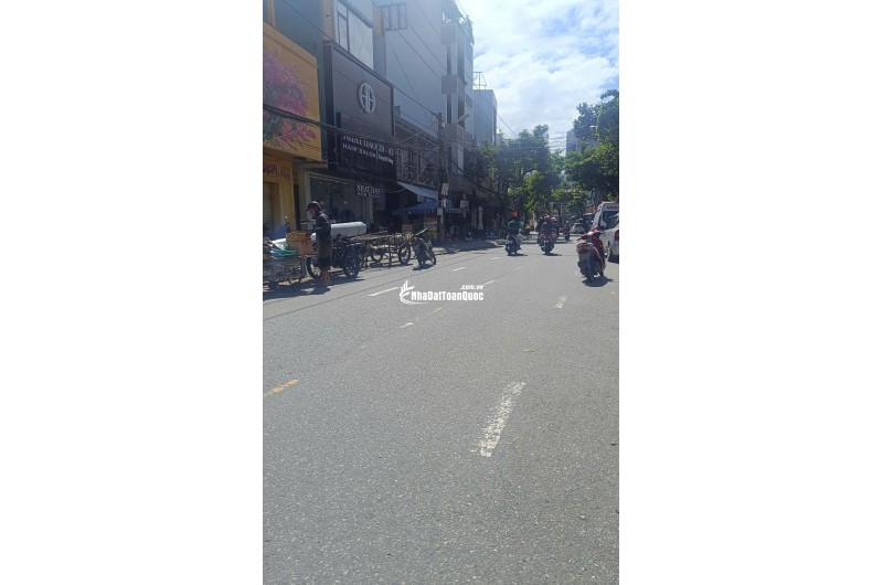 Bán nhà mặt tiền Trưng Nữ Vương – 71.6m² nở hậu đẹp – giá chỉ 11 tỷ trung tâm Hải Châu