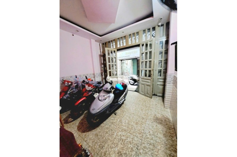 Bán nhà hẻm Văn Cao, P. Phú Thạnh, Q. Tân Phú, 4.1 x 14.2m, 1 lầu, giá chỉ 5.18 tỷ