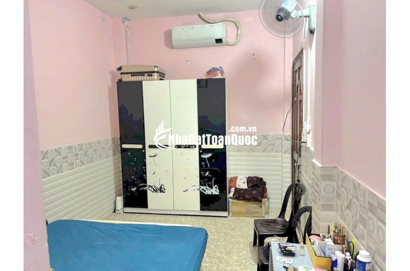 Bán nhà hẻm Văn Cao, P. Phú Thạnh, Q. Tân Phú, 4.1 x 14.2m, 1 lầu, giá chỉ 5.18 tỷ