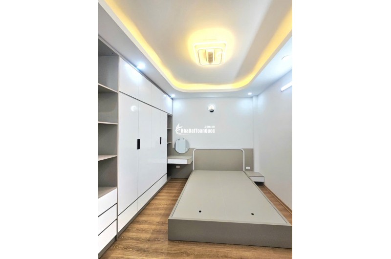 BÁN NHÀ – ĐỐNG ĐA – 38M2- 6 TẦNG – THANG MÁY – NHỈNH 11 TỶ