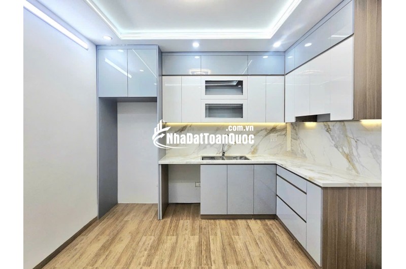 BÁN NHÀ – ĐỐNG ĐA – 38M2- 6 TẦNG – THANG MÁY – NHỈNH 11 TỶ