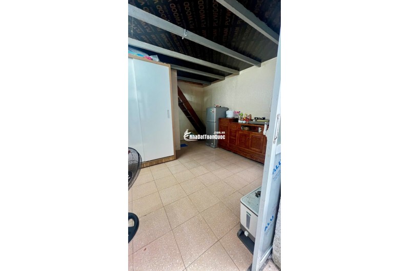 Cho thuê nhà nguyên căn - khu bách kinh xây