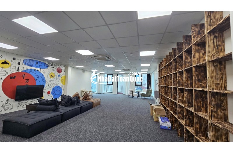 Văn Phòng 80-120m2 giá 21tr/ tháng tại Kim Mã
