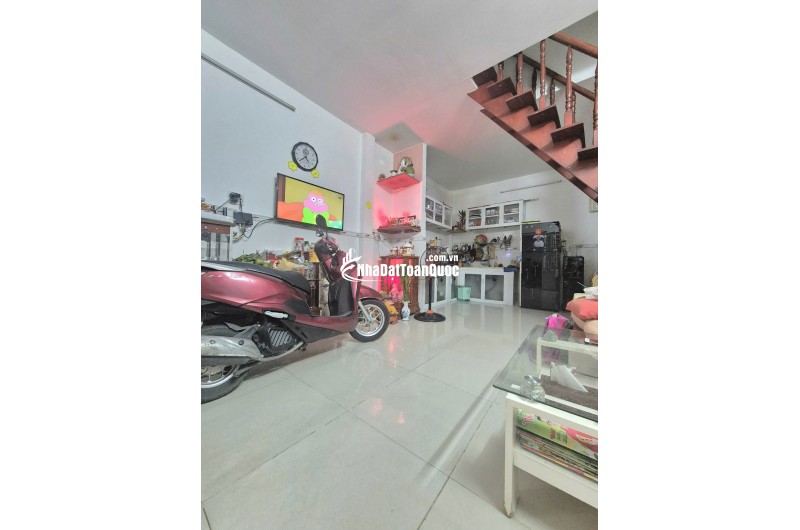 Bán nhà hẻm Lũy Bán Bích, phường Tân Thới Hòa, quận Tân Phú