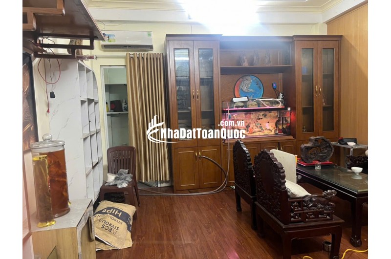 VỪA Ở, VỪA LÀM VP KD, SHOWROOM
Bán nhà 3 tầng mặt tiên đường lê Hồng Phong, Nam Nha Trang (Phước long cũ)