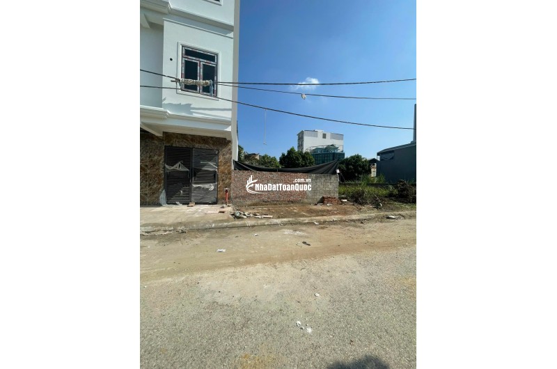 CHÍNH CHỦ GỬI BÁN – LÔ ĐẤT TÁI ĐỊNH CƯ VAI RÉO, PHÚ CÁT – TRUNG TÂM LÕI HÒA LẠC