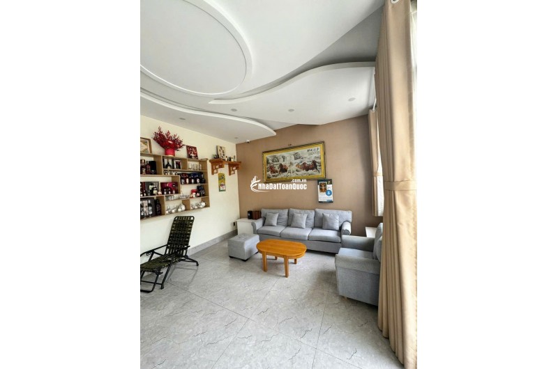 MT Thụt Trần Hưng Đạo Q5, 6.5x17m, T+3L Giá 19.9 tỷ TL, HĐT 55tr/th