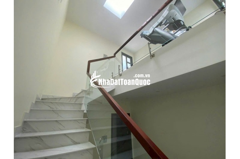 MT Thụt Trần Hưng Đạo Q5, 6.5x17m, T+3L Giá 19.9 tỷ TL, HĐT 55tr/th