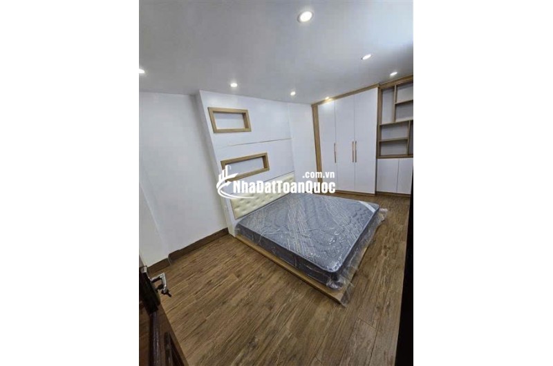 BÁN NHÀ PHỐ Q.HBT - HÀ NỘI, 44M 6 TẦNG THANG MÁY, ĐỦ TIỆN ÍCH, LH NGAY:0332645555.