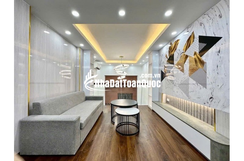 BÁN NHÀ KHƯƠNG TRUNG 5 TẦNG 4 NGỦ - GẦN ĐẦM HỒNG -DÂN XÂY  : 33M * 7.95 tỷ có bớt