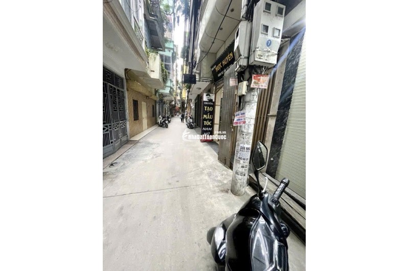 MẶT NGÕ KINH DOANH TẤP NẬP - Ô TÔ RA VÀO THOẢI MÁI - TRUNG TÂM ĐỐNG ĐA