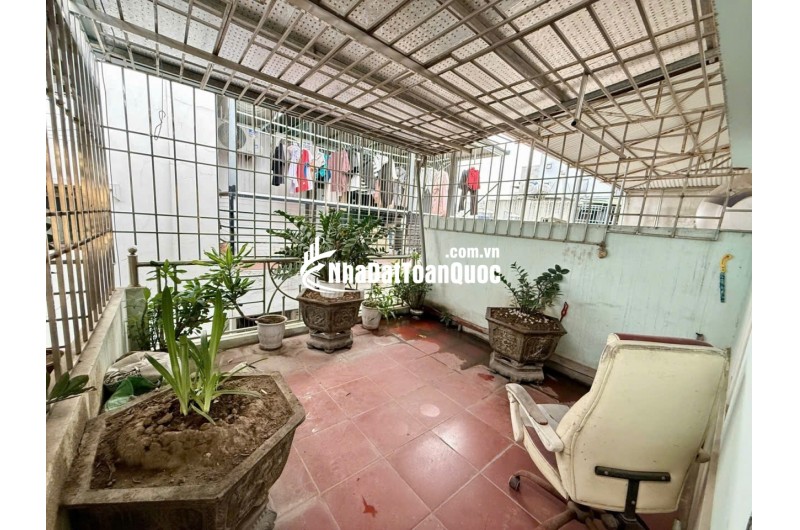 Bán Nhà Tân Triều 34m2- 6 Tầng – 6 phòng ngủ - Vừa ở vừa cho thuê -Gần ô tô – Ngõ thông – chào 8.3 tỷ.