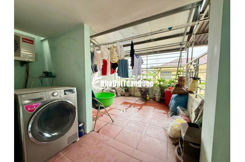 Bán Nhà Tân Triều 34m2- 6 Tầng – 6 phòng ngủ - Vừa ở vừa cho thuê -Gần ô tô – Ngõ thông – chào 8.3 tỷ.