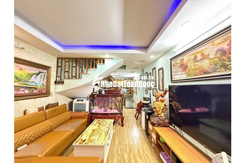 Bán Nhà Tân Triều 34m2- 6 Tầng – 6 phòng ngủ - Vừa ở vừa cho thuê -Gần ô tô – Ngõ thông – chào 8.3 tỷ.