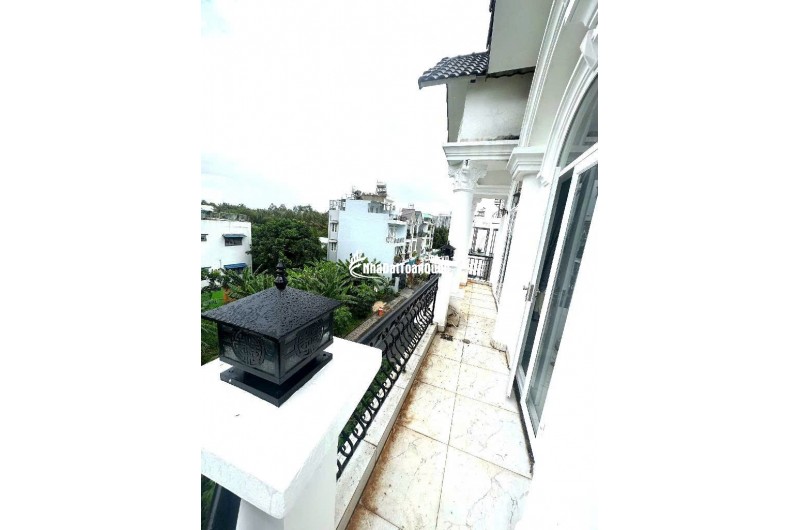 Căn góc 2 mặt tiền đẹp đường Trường Lưu,Long Trường,Quận 9nhỉnh 7ty
- Diện tích 73m ngang 7.5 x dài 10m 
- Kết cấu 1 trệt 2 lầu 4 phòng ngủ