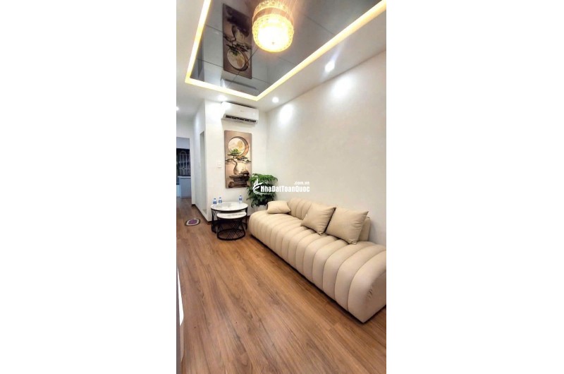 TRUNG TÂM HAI BÀ TRƯNG-TT PHỐ THI SÁCH-65M-GIÁ NHỈNH 4 TỶ