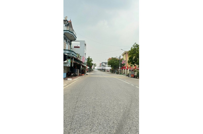 Trục chính Kinh Doanh mặt đường nhựa. 73m2 Giá chỉ 3.3tỷ lh:0969616225