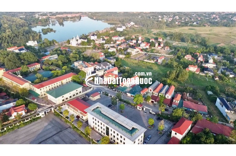 Chính chủ vk ck em  làm việc cho một cty ở Hà Nội - Đã có sổ   giá . .  nhỉnh 1ty