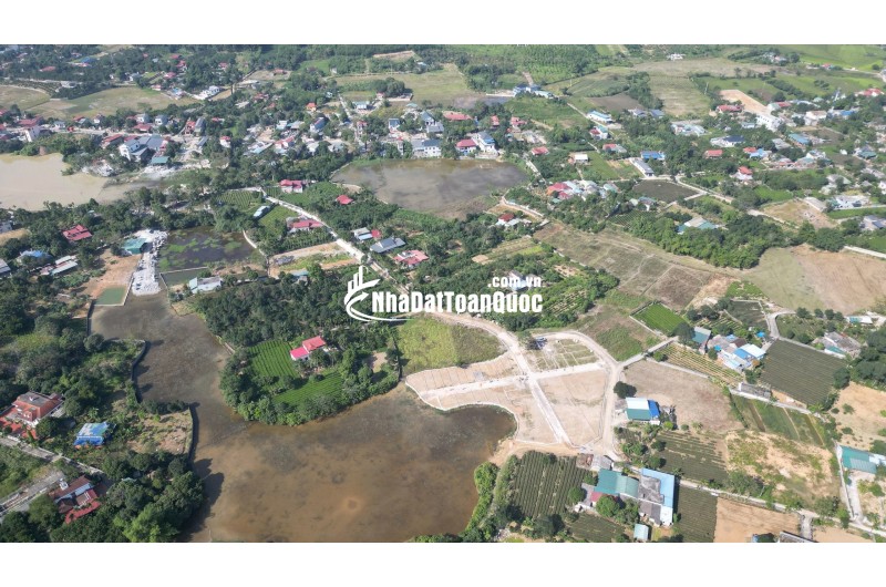 Khu đất tại Phú Thành, Lạc Thủy, Hòa Bình. Điểm nhấn vị trí nằm sát các Resort và CCN lớn trọng điểm tại Phú Thành