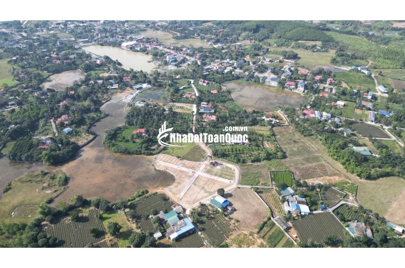 Đất nền S= 64,4 m tại Phú Thành, Lạc Thủy. Vị trí đẹp tiếp giáp với Sỏi Resort, Utopia Resort.