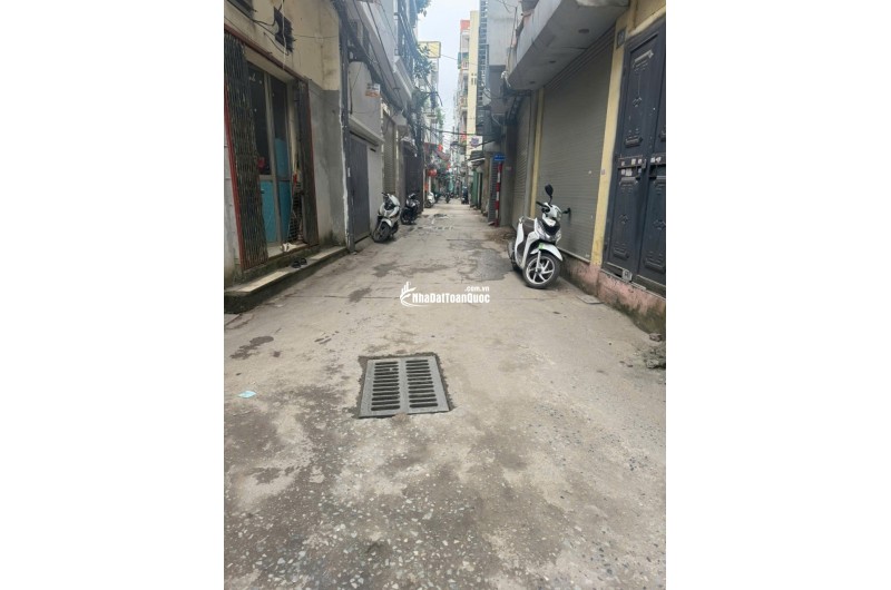 Bán nhà -Định Công Thượng- 37m2 – 6 tầng thang máy – ô tô – kinh doanh – ngõ thông- chào 11.5 tỷ.