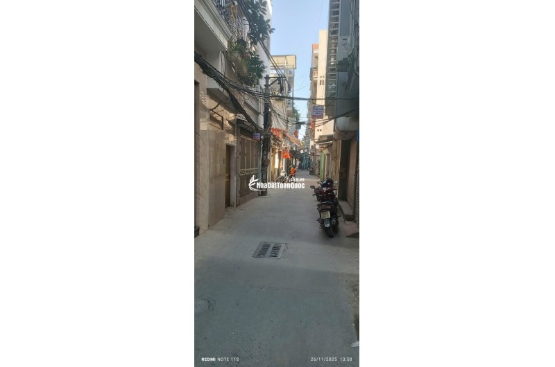 Bán nhà -Định Công Thượng- 37m2 – 6 tầng thang máy – ô tô – kinh doanh – ngõ thông- chào 11.5 tỷ.