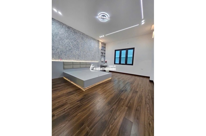 BÁN NHÀ BÙI XƯƠNG TRẠCH  - NGÕ THÔNG - Ô TÔ  36M*6 TẦNG * 9.3 TỶ CÓ BỚT