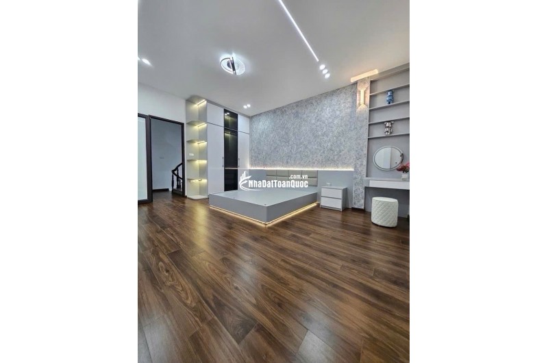 BÁN NHÀ BÙI XƯƠNG TRẠCH  - NGÕ THÔNG - Ô TÔ  36M*6 TẦNG * 9.3 TỶ CÓ BỚT