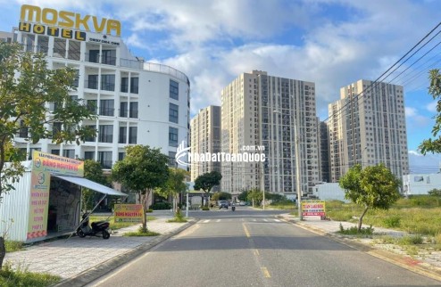 Bán đất thổ cư Lê Thương, Hòa Hiệp Nam, Liên Chiểu, Đà Nẵng. DT 117m2, giá 4.4 tỷ, sổ đỏ, hướng Tây Nam. LH: 0877661879