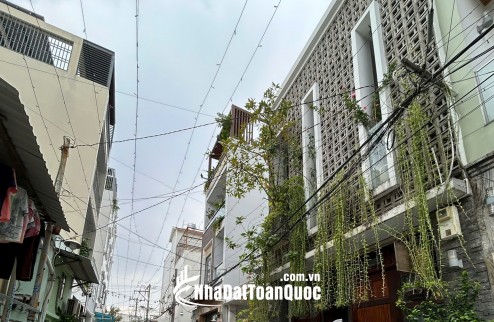 Nhà hẻm xe hơi ĐHT02, Đông Hưng Thuận, Q12