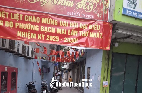 Tôi bán gấp căn nhà đẹp ở luôn ngõ 101 Thanh Nhàn, 38m2, 5 tầng, 6 phòng ngủ giá 12 tỷ có TL