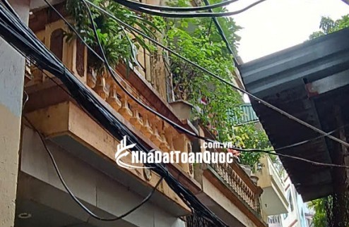 BÁN NHÀ – NGUYỄN KHANG -CẦU GIẤY 44m2 – Gần Phố - NHỈNH 11 TỶ.