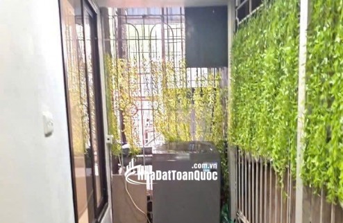 TRUNG TÂM HAI BÀ TRƯNG-TT PHỐ THI SÁCH-65M-GIÁ NHỈNH 4 TỶ